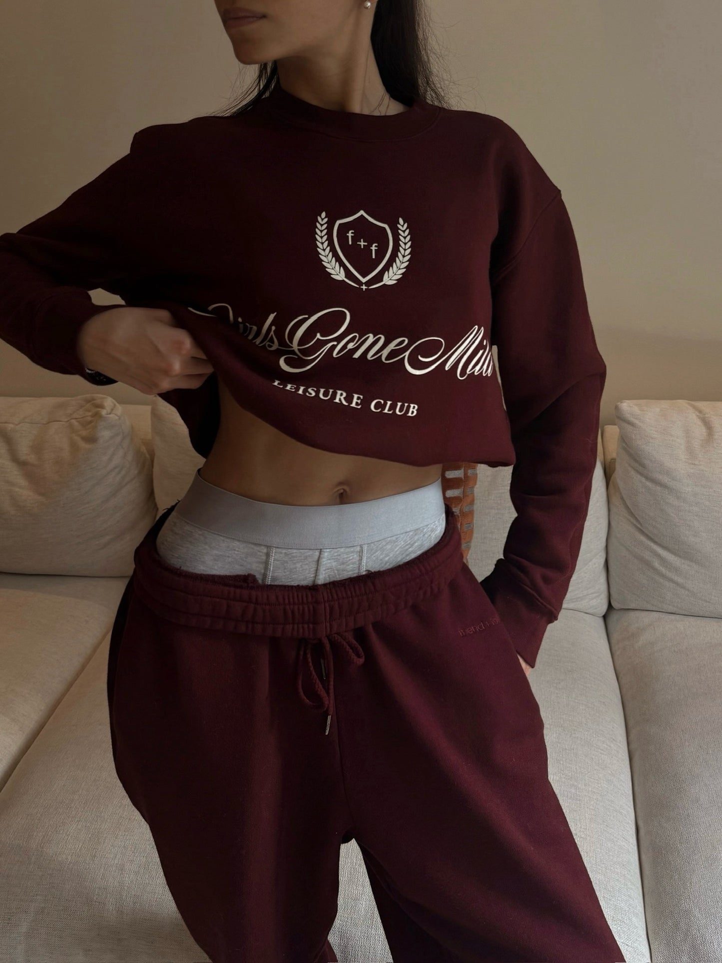 lex wide-leg baggy sweatpants